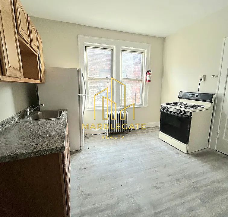 1st image of 490 E 23rd St #88