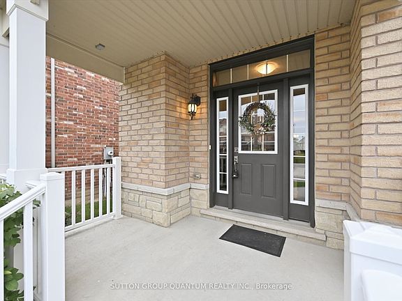 3rd image of 25 McCardy Ct