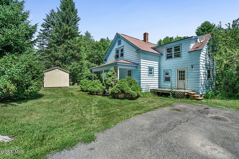 3rd image of 380 Fayville Road