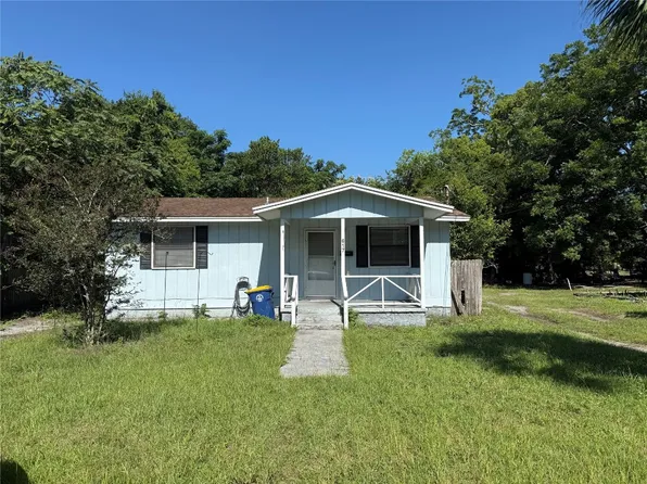 617 S 9th St, Fernandina Beach, FL 32034