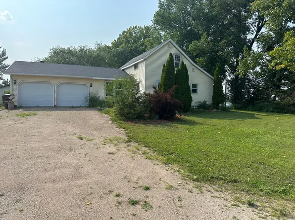 309 Dakota Ave N, St Hilaire, MN 56754