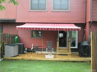 1269 Peppertree Dr, Derby, NY 14047