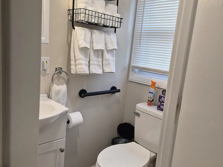 78 E Grand Ave #102 — Photo 7