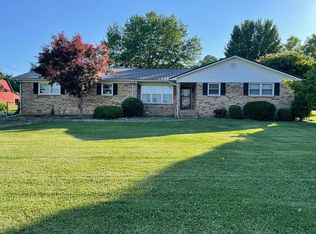 7102 Elkton Pike, Prospect, TN 38477