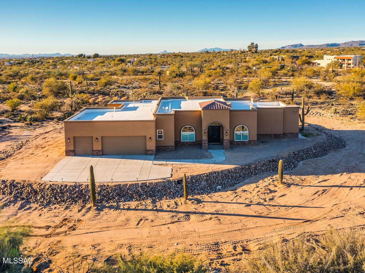 d2060f4e77bf4326a54a0c69f0fe4b