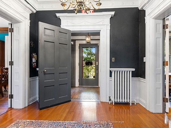 4th image of 150 Prospect St