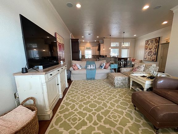 5th image of 14890 Granada Dr Unit 102