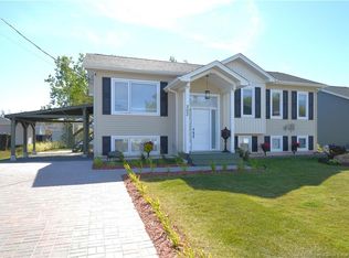 303 Chatellerault, Shediac, NB E4P1M5