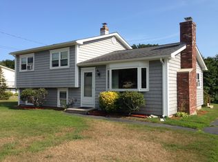 36 Quannacut Rd, Westerly, RI 02891