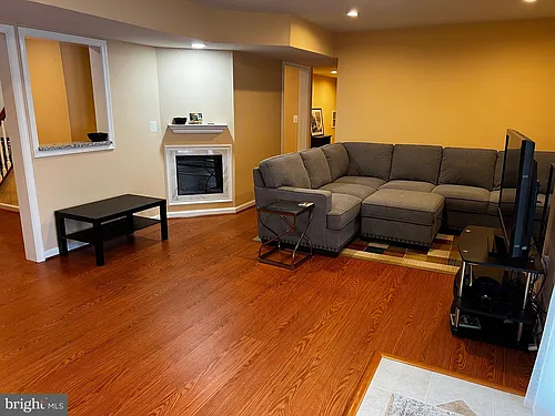 5802 Telluride Ln #BASEMENT Photo 1