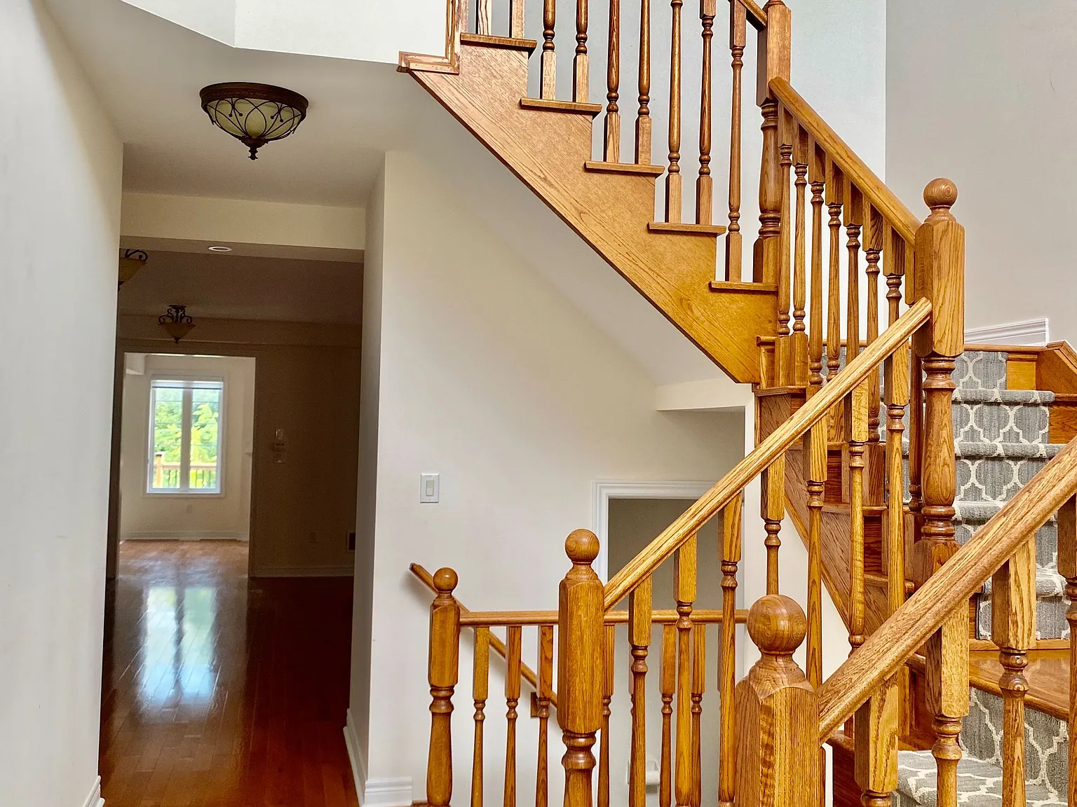 4 bed, $4,100 — Photo 2
