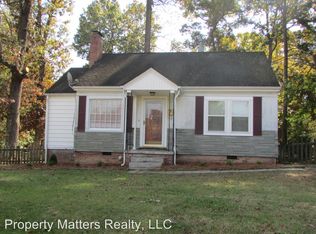 310 E Parkwood St, Stanley, NC 28164