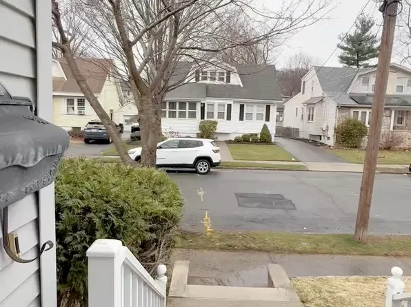 45 3rd Ave, Hawthorne, NJ