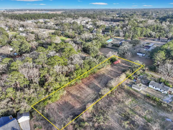 612 Fleming Rd, Charleston, SC 29412
