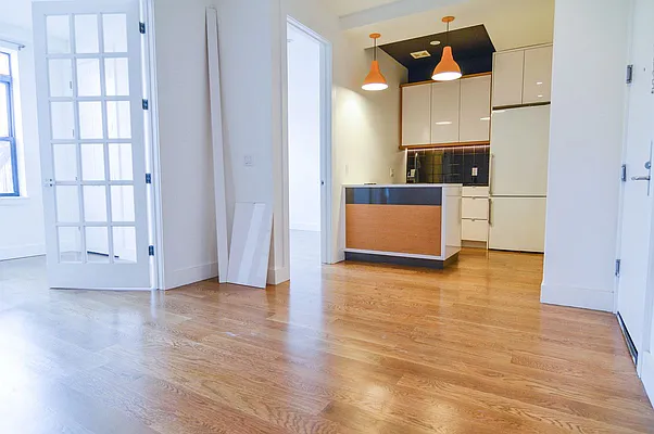 Rented by Lodger Corp | media 12