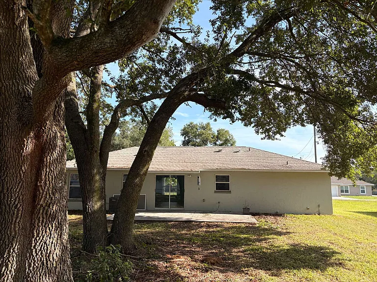 644 NW 66th Pl — Photo 3