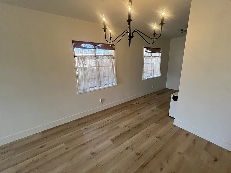 5429 Cambridge St — Photo 7