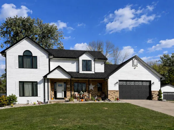 1836 Oshkosh St, New London, WI 54961