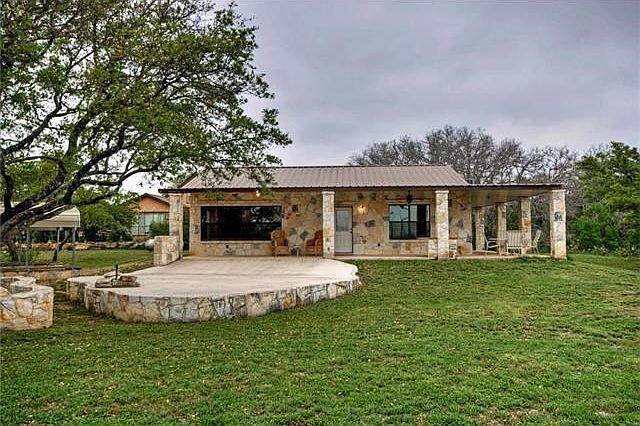 1st image of 1118 Lake Shore Dr