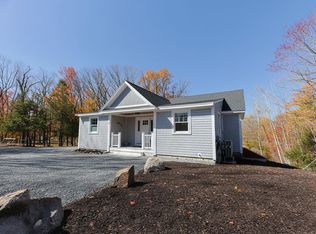 5 Reillys Ln, Rockport, MA 01966