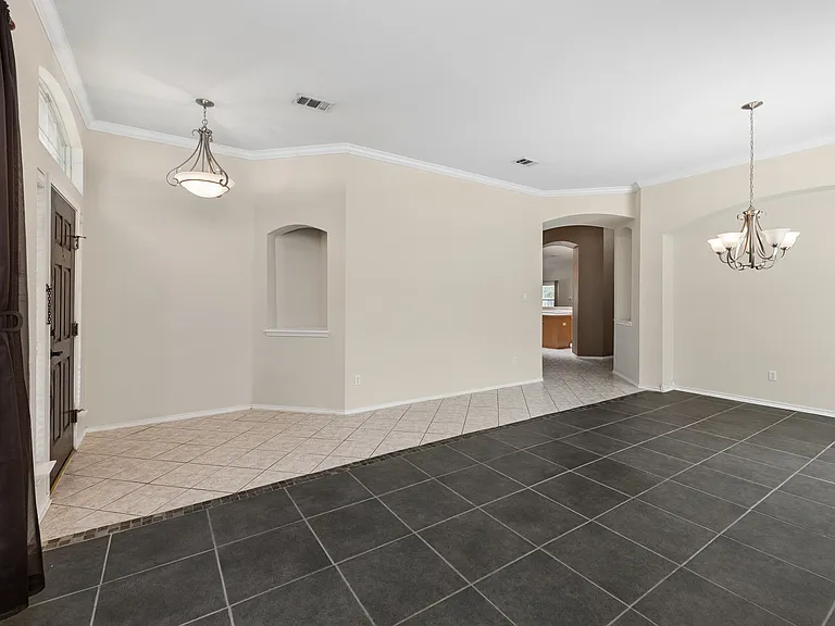 9733 Lovers Ln — Photo 13