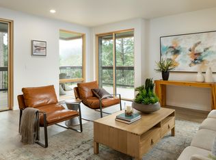 Birnam Oaks, Portland, OR 97222