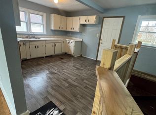 328 S Walnut St, Huntington, WV 25705