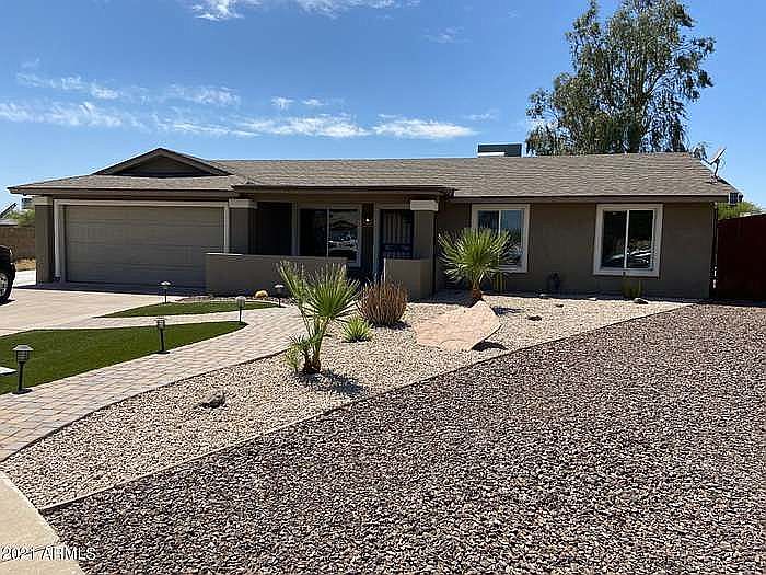 1st image of 2122 W Sequoia Dr