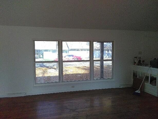 2nd image of 418 Ranchero Pl