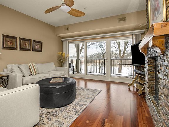 2nd image of 10806 S Shore Dr Unit 109
