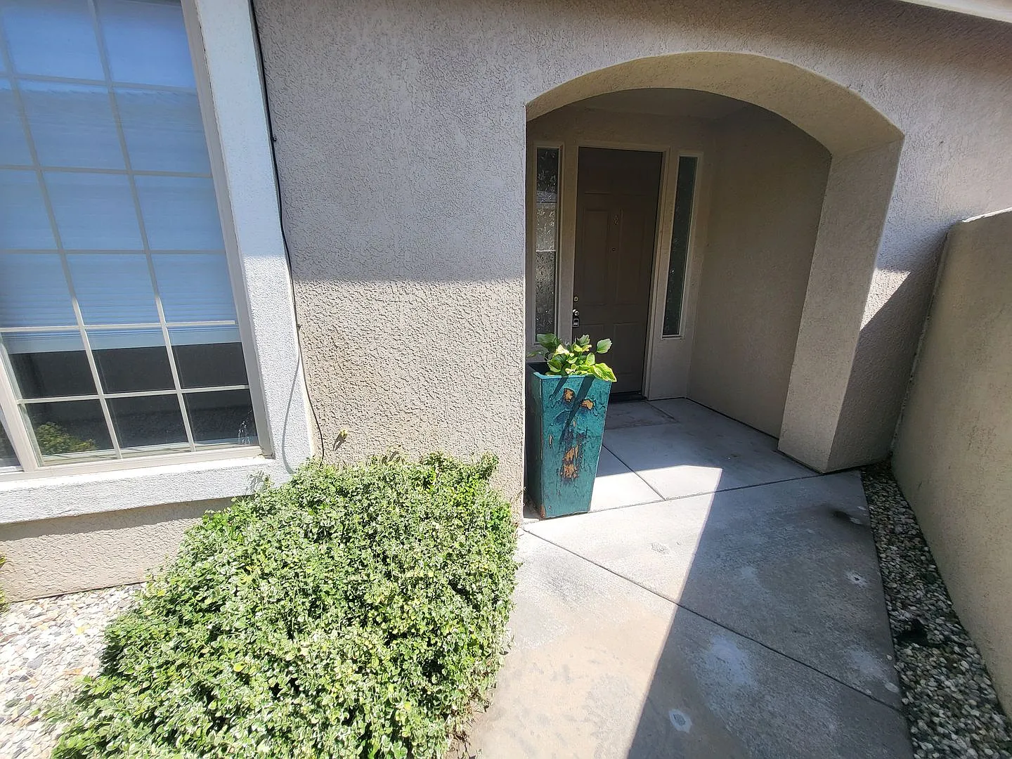 Lovely Home in a Gated Community- 1267 Quail Run Drive, Carson City, NV — Photo 2