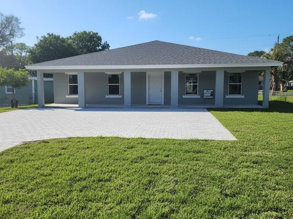 2206 S 34th Street, Fort Pierce, FL 34947