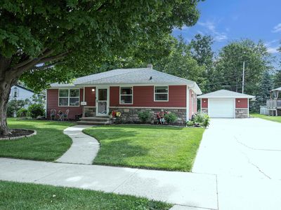 2320 S Greenview St, Appleton, WI, 54915