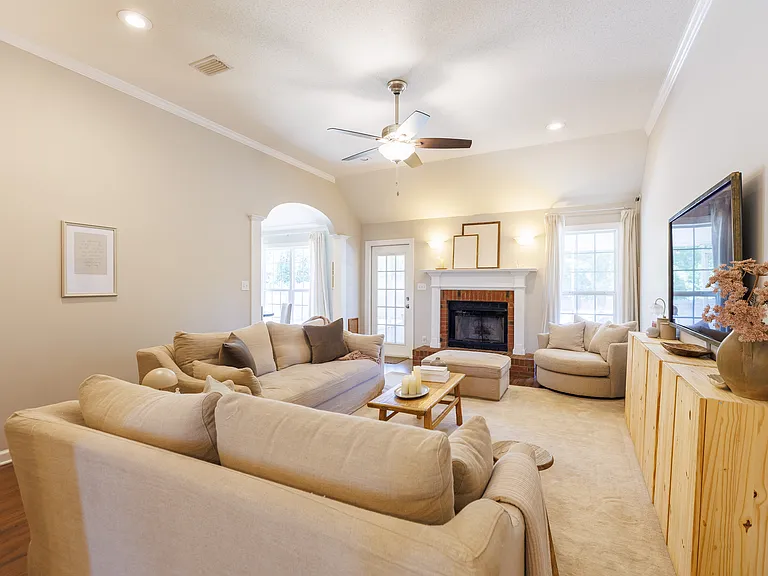 4645 Rustic Ridge Rd — Photo 26