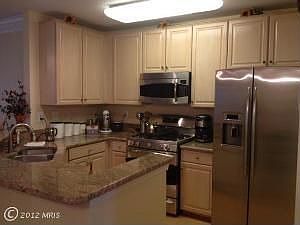3rd image of 4113 Lexington Ct
