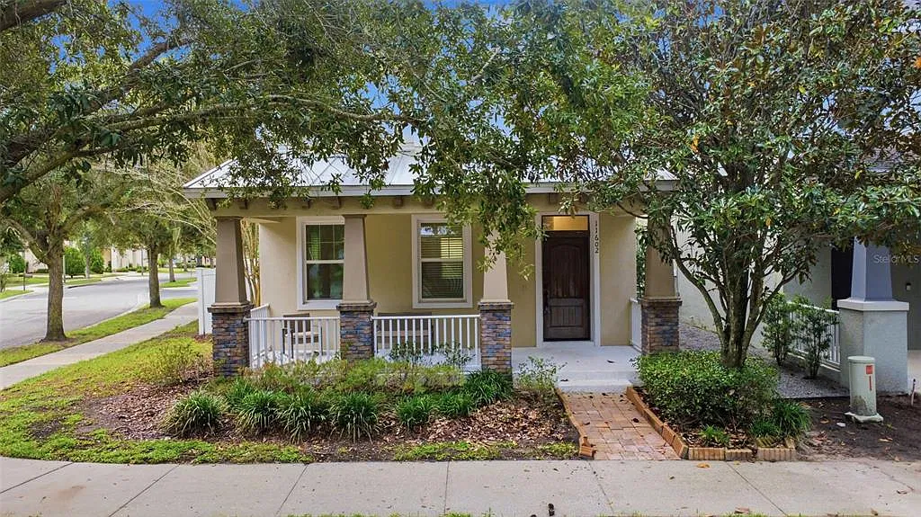 3 bed, 2.5 bath, 2139 sqft, $3,000 — Photo 2