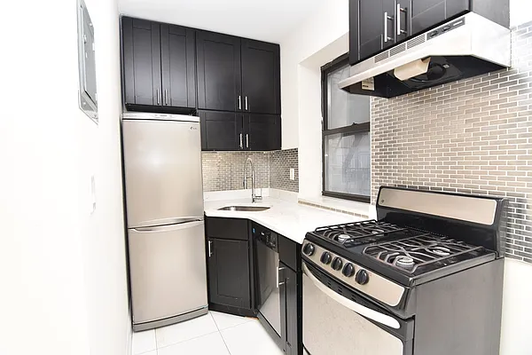 Rented by Bold New York | media 5