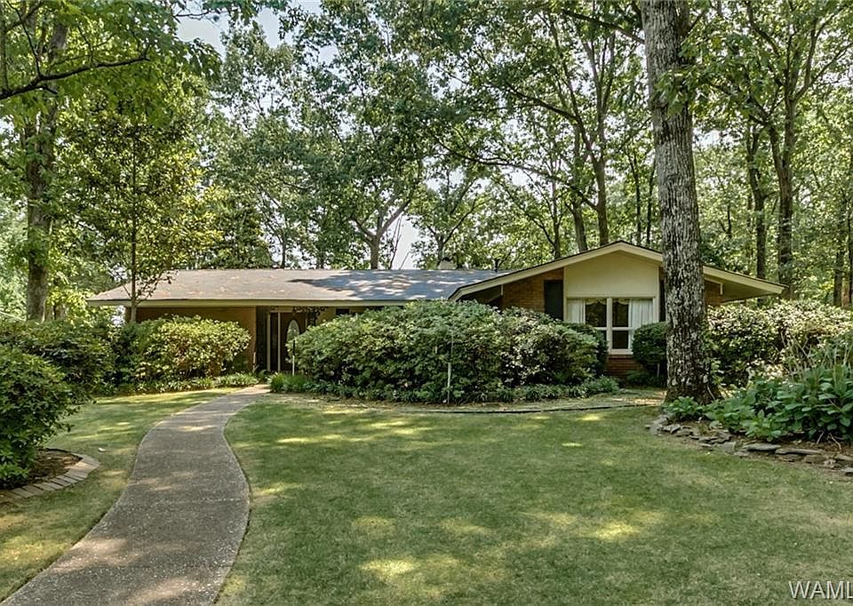 1st image of 3015 Firethorn Dr