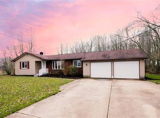 7338 Drake Stateline Rd NE, Burghill, OH 44404