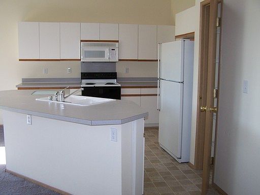 2nd image of 9613 131st Street Ct E