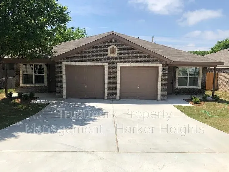 926 Maplewood St #A — Photo 1