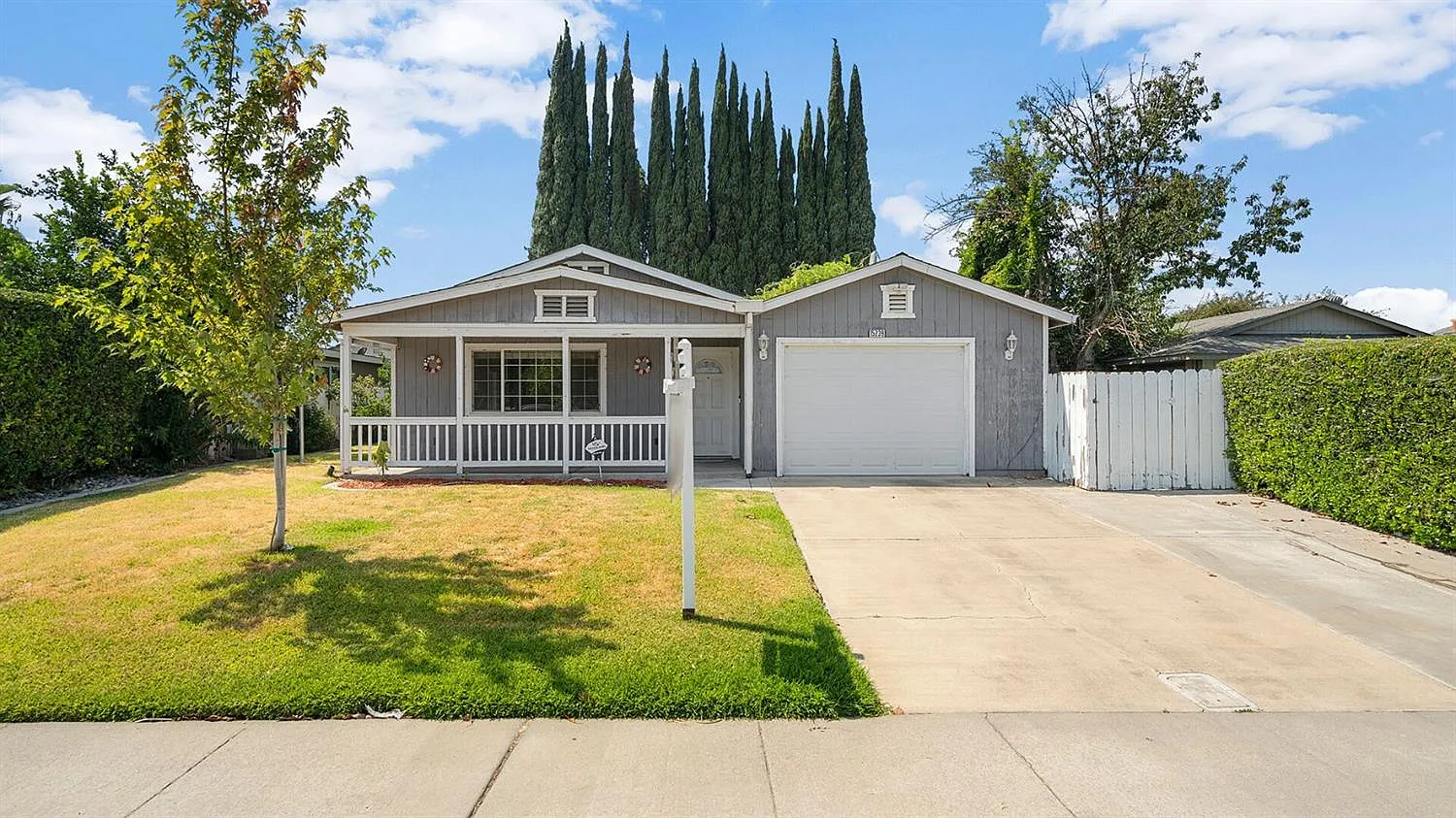 15239 Ryhiner Ln photo 1