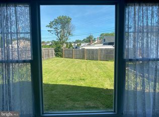 9203 Puritan Rd, Philadelphia, PA 19114