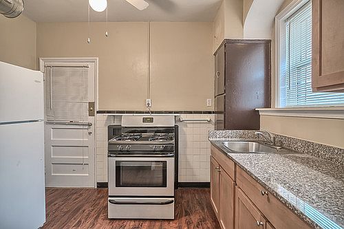 5th image of 5751 Chippewa St APT 3N