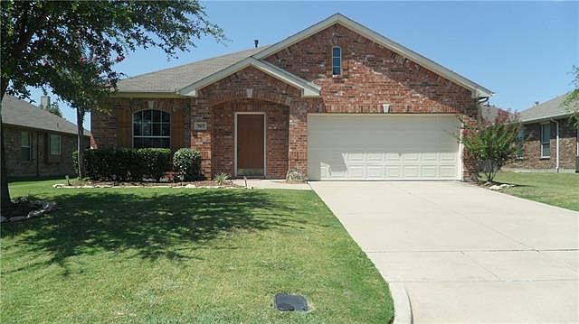 1st image of 707 Bowie Ln