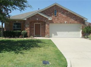 707 Bowie Ln, Mansfield, TX 76063