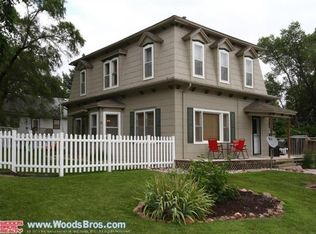 300 D St, Palmyra, NE 68418