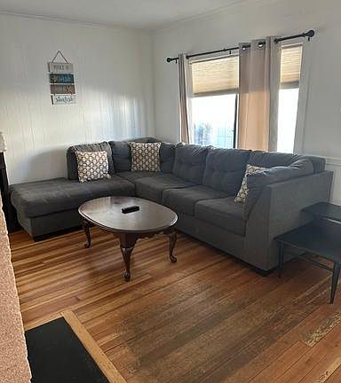 3rd image of 1 M St #2
