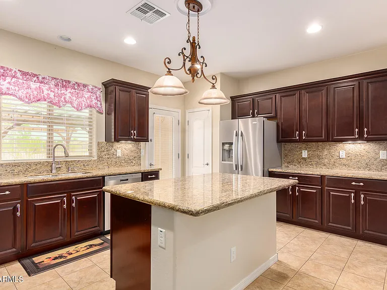 1008 W Deoni Trl — Photo 11