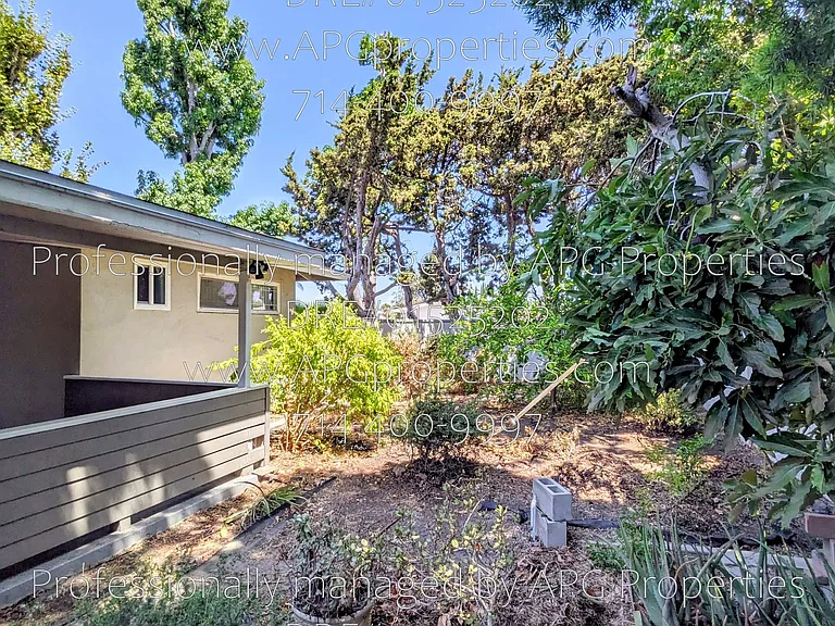 11242 Dallas Dr — Photo 57